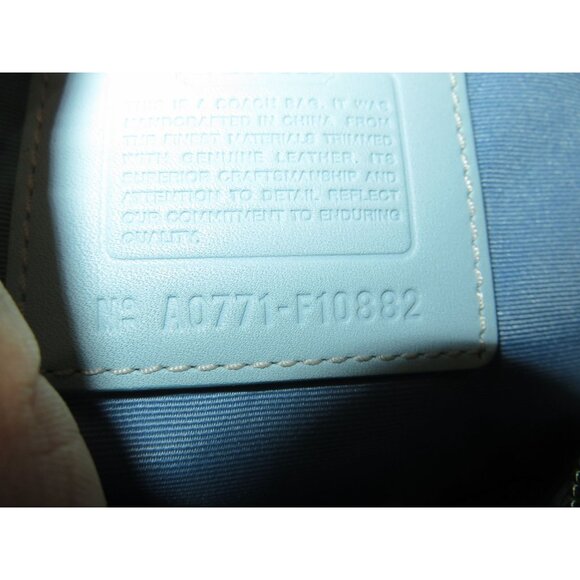 Coach 2007 Hampton Sateen Leather satchel 4 turnlock pockets Daisy Flower Charm - Picture 8 of 13